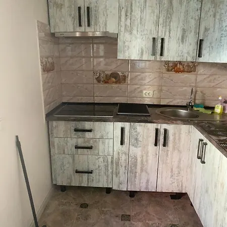 Apartment зґарда *