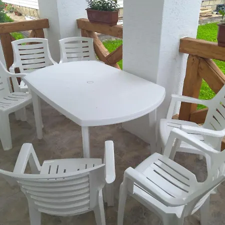 Apartment зґарда *